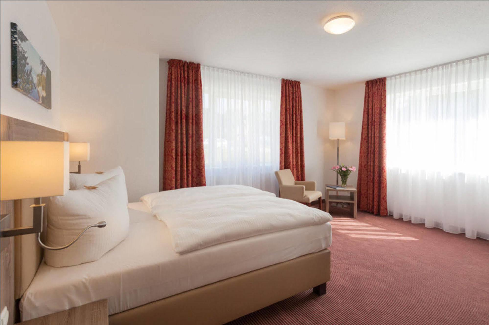 Hotel Meerzeit Binz Luaran gambar